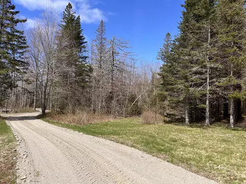 00 Lot Apt 1 Whetem Ln, Hancock, ME 04640