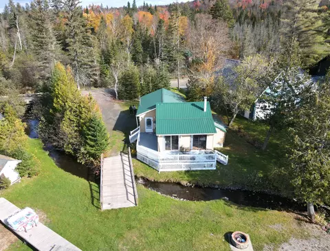 192 East Van Buren Cove Road, T17 R3 Wels, ME 04785