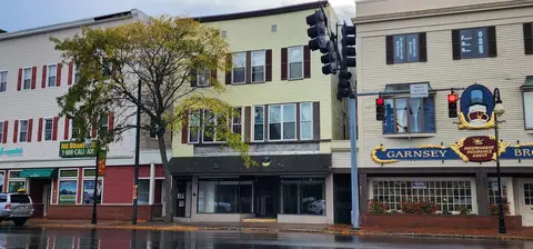 911 Main St, Sanford, ME 04073