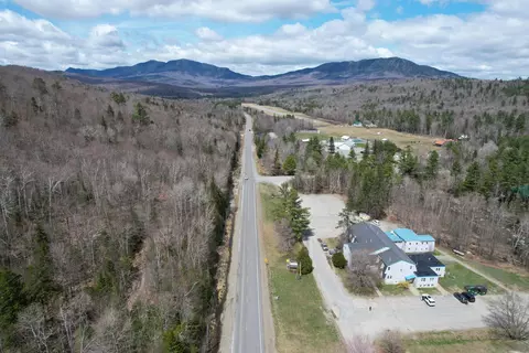 1211 Valley Xing #1211, Carrabassett Valley, ME 04947