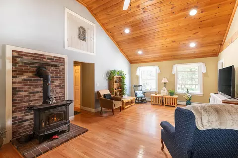 29 Harnden Rd, Denmark, ME 04022