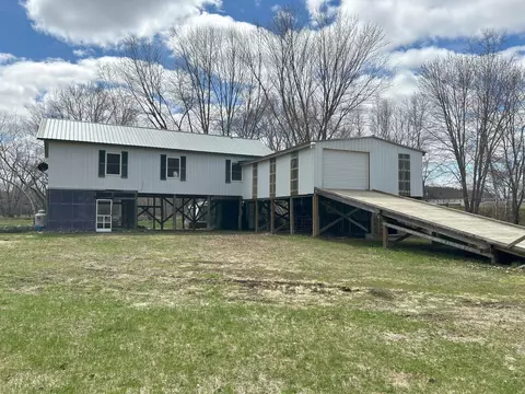 5 Medford Rd, Milo, ME 04463