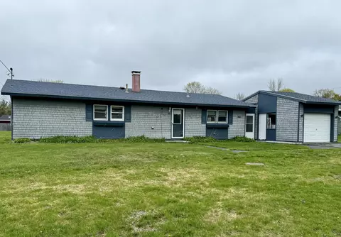66 Randolph Dr, Bangor, ME 04401