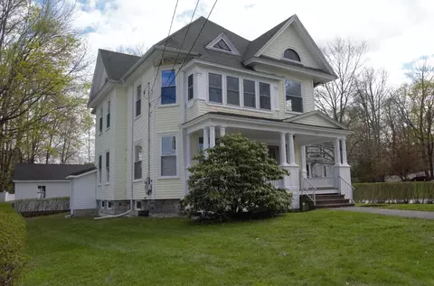 127 Somerset St, Bangor, ME 04401