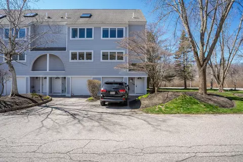 26 Walnut St #A1, Old Orchard Beach, ME 04064
