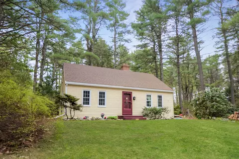 105 Forest Ave, Orono, ME 04473