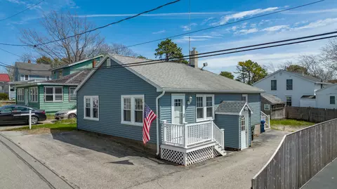 5 Sunrise Ave, Saco, ME 04072