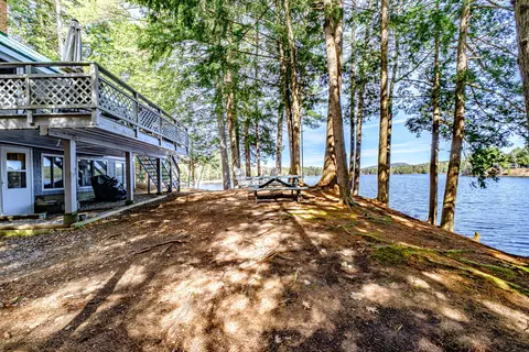 89 Carroll Ln, Limerick, ME 04048