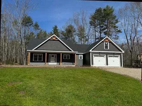 98 Alpine Dr, Wells, ME 04090