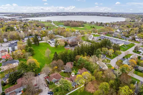 836 Washington Ave #8, Portland, ME 04103