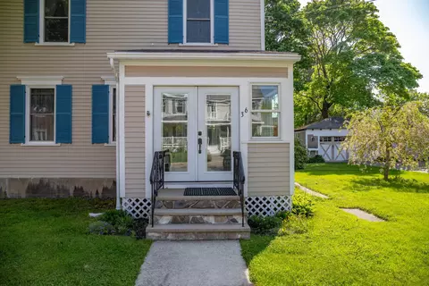 36 Ledgelawn Ave, Bar Harbor, ME 04609
