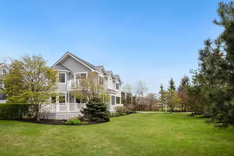 3 Gooch Ave, Kennebunk, ME 04043