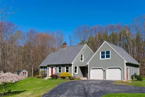 1 Norton Farm Rd, Freeport, ME 04032