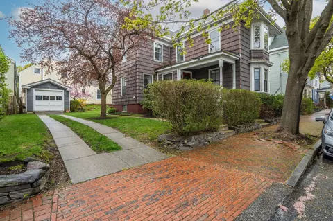 36 Morning St, Portland, ME 04101
