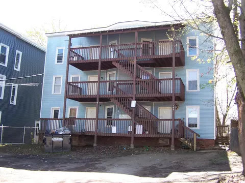149 Horton St, Lewiston, ME 04240