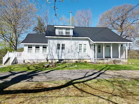 108 Old County Rd S, Enfield, ME 04493