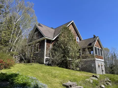78 Oceanward Dr, Friendship, ME 04547
