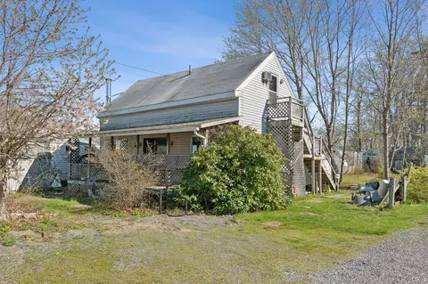 7 Bourne Ave #2, Wells, ME 04090