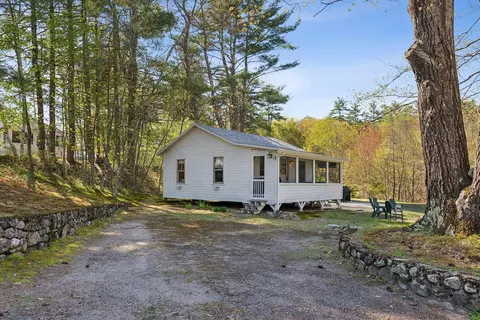 22 24 Cottage Ln #7&8, Raymond, ME 04071