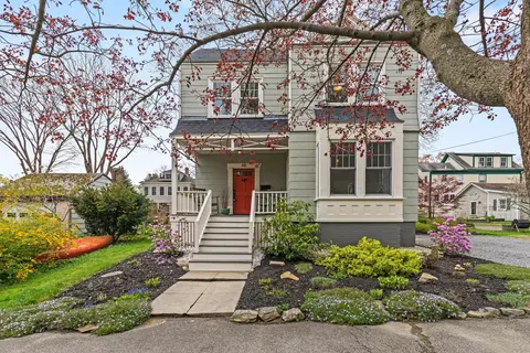 48 Hartley St, Portland, ME 04103