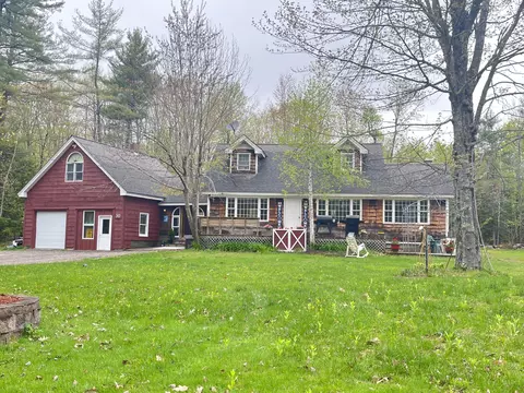 30 Eva Ln, Greene, ME 04236