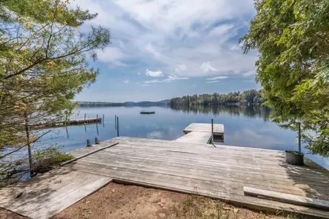 59 Island Cove Ln, Poland, ME 04274