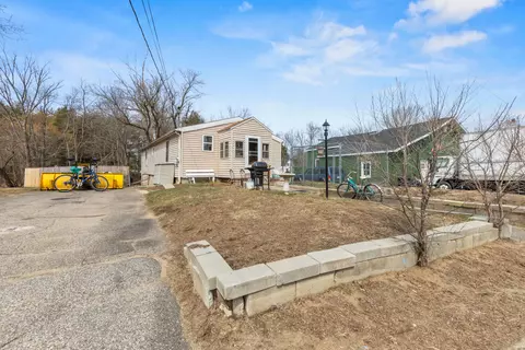 943 Main St, Waterboro, ME 04087