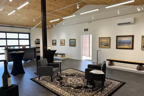 175 W Main St, Searsport, ME 04974