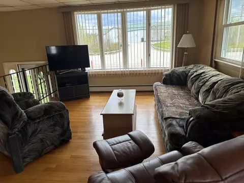 253 Payne Rd, Scarborough, ME 04074