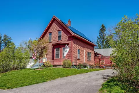 18 Roosevelt St, Westbrook, ME 04092