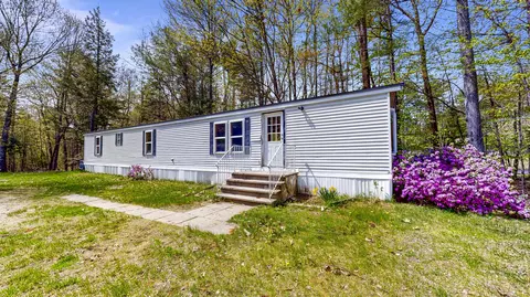 114 Plains Rd, Leeds, ME 04263