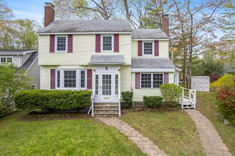 6 Rocky Knoll Rd, Cape Elizabeth, ME 04107
