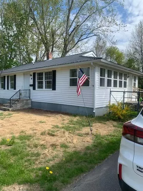 10 Temperance St, Calais, ME 04619 photo 1