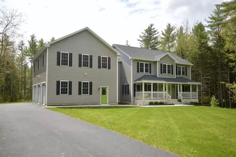 153 Foster Ave, Hampden, ME 04444