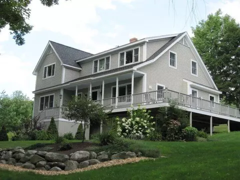 875 W Neck Rd, Nobleboro, ME 04555