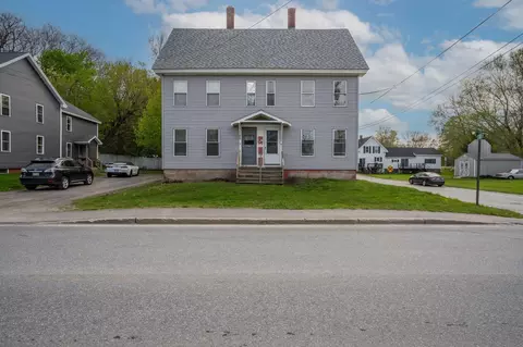 27 Elm St, Brewer, ME 04412