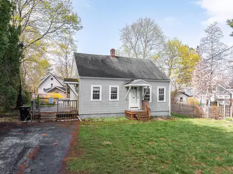 394 Ohio St, Bangor, ME 04401