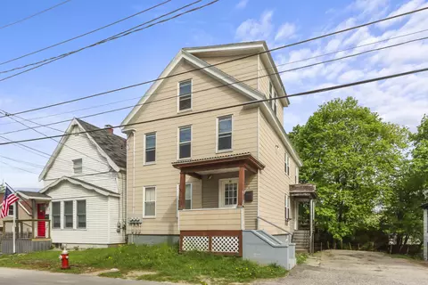41 Spring St, Lewiston, ME 04240