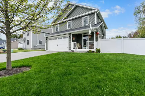 7 Sawgrass Dr, Scarborough, ME 04074