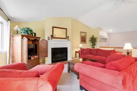 100 Fairway Rd #536, Bethel, ME 04217