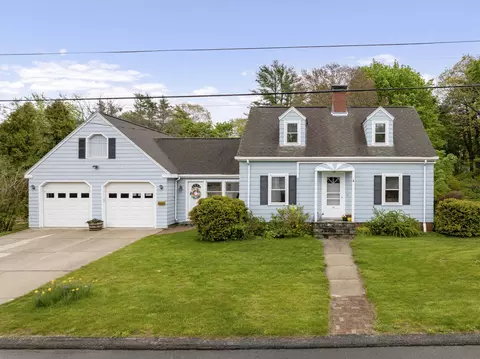 27 Victory Ave, South Portland, ME 04106