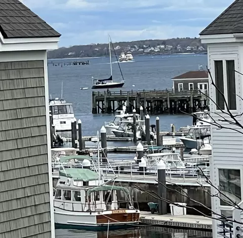 148 Breakwater Dr #309, South Portland, ME 04106