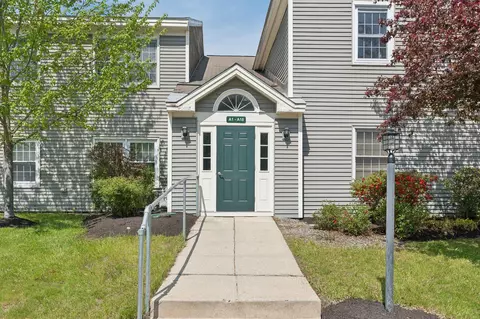 16 Somerset #A16, Freeport, ME 04032