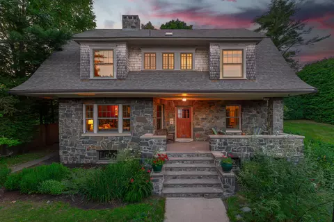 381 Danforth St, Portland, ME 04102