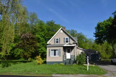 161 Livingston St, Pittsfield, ME 04967