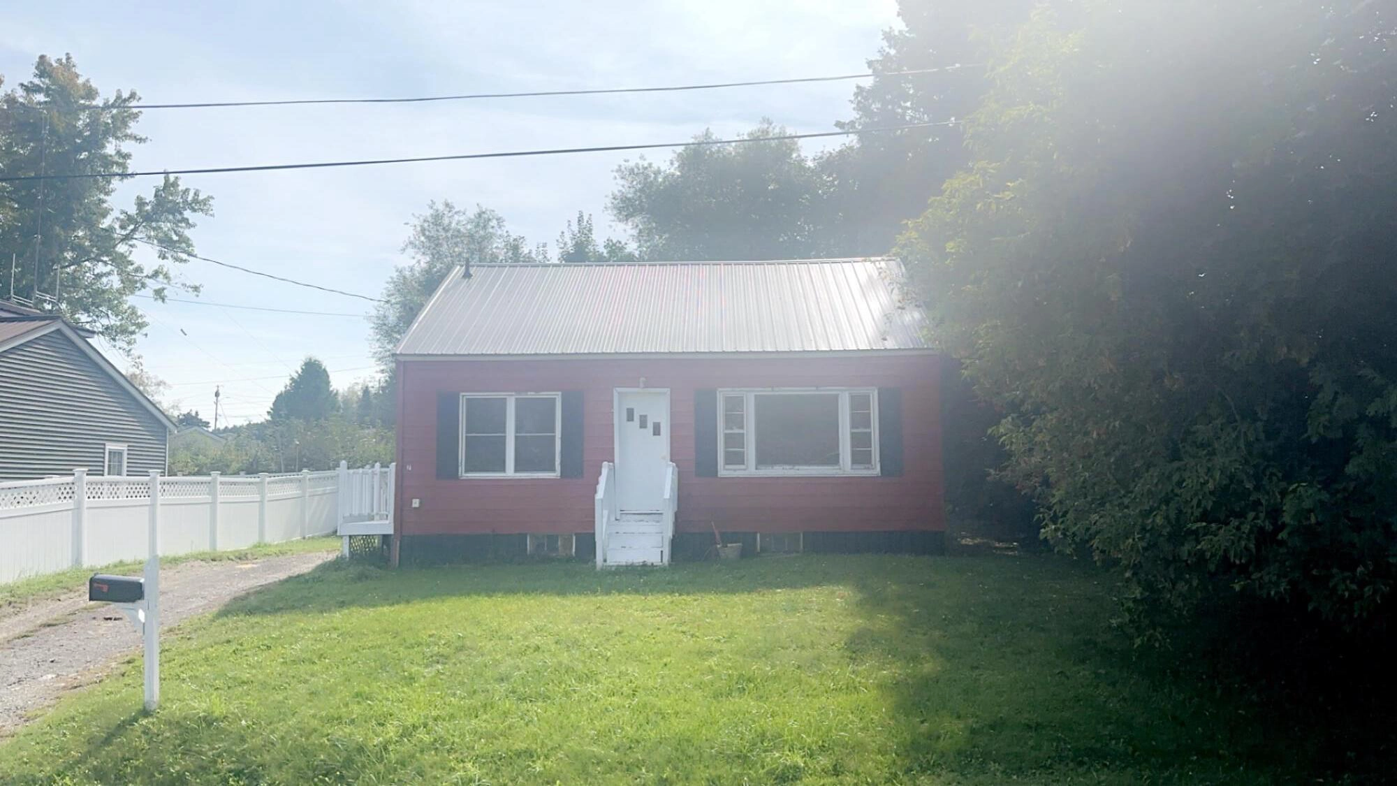 7 School Ave  