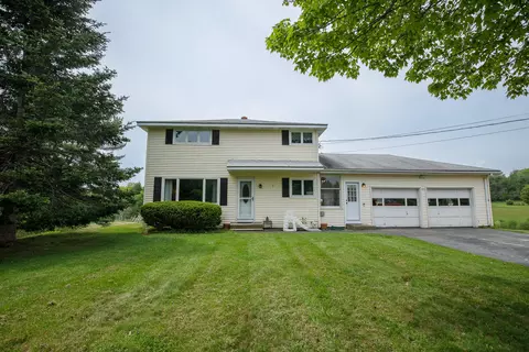 571 Park St, Livermore Falls, ME 04254