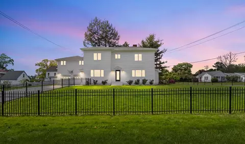 38 Summit Ave, Bangor, ME 04401