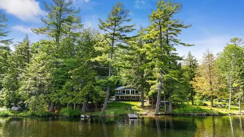 443 Lovejoy Shores Dr, Fayette, ME 04349