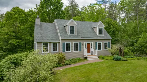 21 Wyman Way, Cumberland, ME 04021